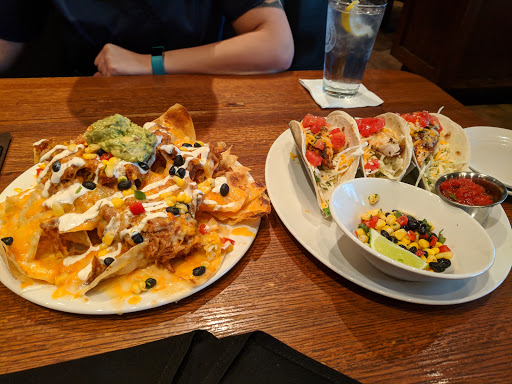 Shopping Mall «The Shops At Fallen Timbers», reviews and photos, 3100 Main St #1599, Maumee, OH 43537, USA