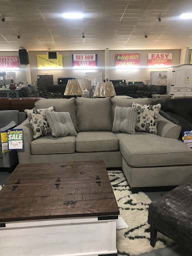 Furniture Store «Furniture Liquidators», reviews and photos, 16818 Florida Blvd, Baton Rouge, LA 70819, USA