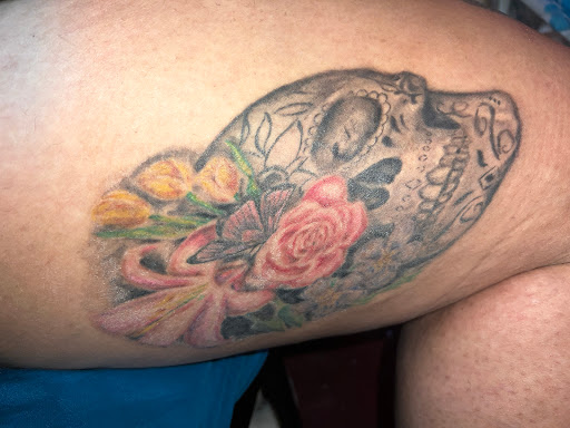 Explore tattoo ideas for weight loss, creative tattoo ideas in El Paso, available at R&R tattoo and piercing studio