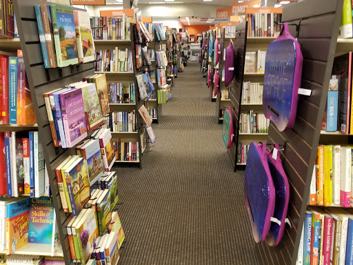 Used Book Store «2nd & Charles», reviews and photos, 3525 Ross Clark Cir #300, Dothan, AL 36303, USA