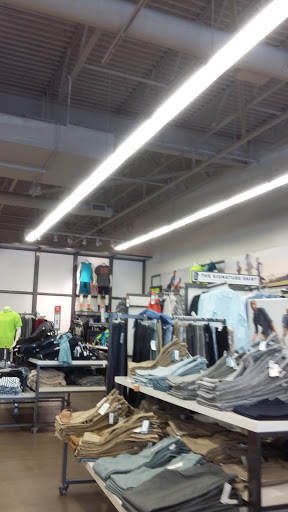 Clothing Store «Old Navy», reviews and photos, 400 S State Rd, Springfield, PA 19064, USA