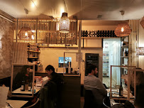 Atmosphère du Restaurant de cuisine fusion asiatique Signature Montmartre à Paris - n°11