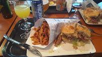 Plats et boissons du Restaurant de hamburgers Tonton Burger & Lulu Farfalle à Nantes - n°11