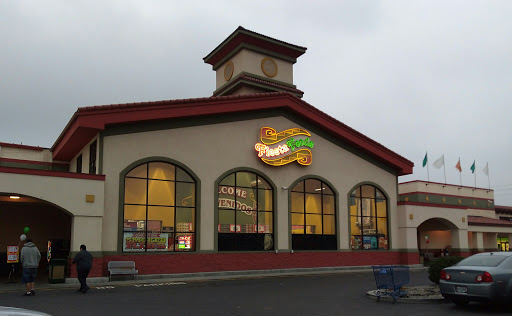 Grocery Store «Fiesta Foods», reviews and photos, 1875 N 1st St, Hermiston, OR 97838, USA