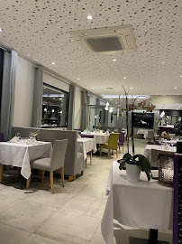 Atmosphère du Restaurant français Restaurant Au Jardin de la Clue à Marseille - n°1