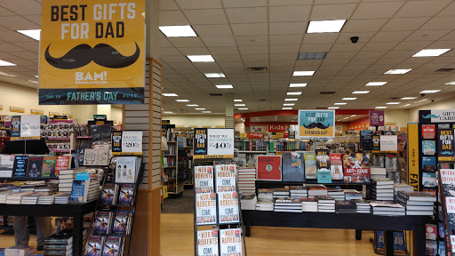 Book Store «Books-A-Million», reviews and photos, 21100 Dulles Town Center Circle #344, Dulles, VA 20166, USA