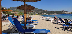 Neas Iraklitsas'in fotoğrafı kısmen tatil bölgesi