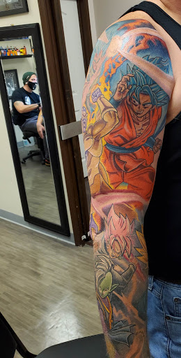 Tattoo Shop «Red 5 Tattoo», reviews and photos, 829 Lynnhaven Pkwy #121, Virginia Beach, VA 23452, USA