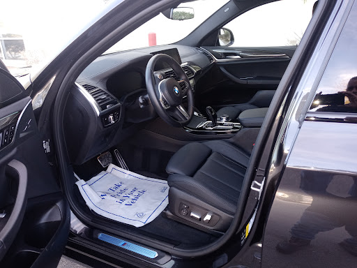 Auto Body Shop «Service King Collision Repair of North Rancho Drive», reviews and photos, 3343 N Rancho Dr, Las Vegas, NV 89130, USA