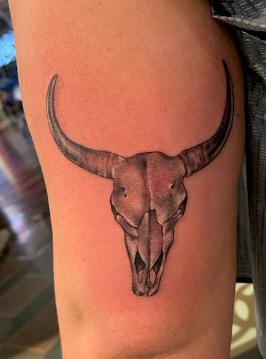 Explore simple memorial tattoo ideas, creative tattoo ideas in Las Vegas, available at Club Tattoo The Venetian Grand Canal Shoppes