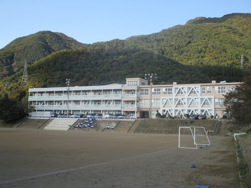 上田市立第三中学校