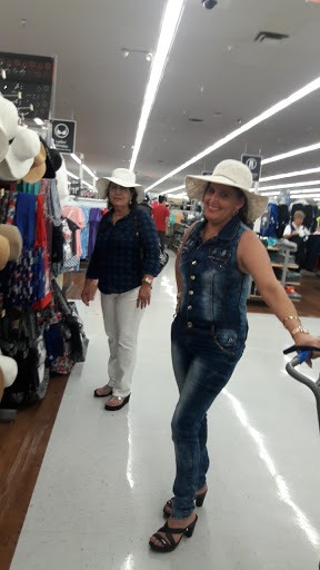 Department Store «Walmart Supercenter», reviews and photos, 1505 N Dale Mabry Hwy, Tampa, FL 33607, USA