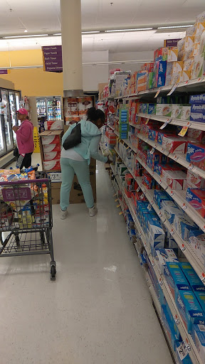 Supermarket «Stop & Shop», reviews and photos, 5716 Broadway, Bronx, NY 10463, USA