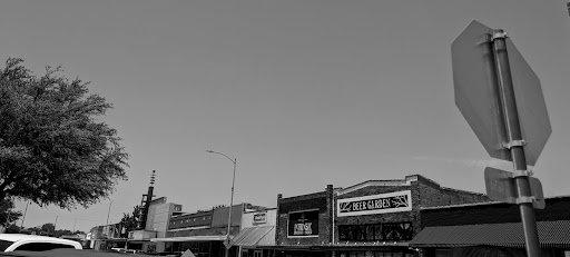 Brewpub «Intrinsic Smokehouse and Brewery», reviews and photos, 509 W State St, Garland, TX 75040, USA