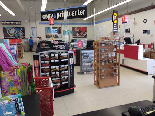 Office Supply Store «Staples», reviews and photos, 1722-1724 S West Ave, Freeport, IL 61032, USA