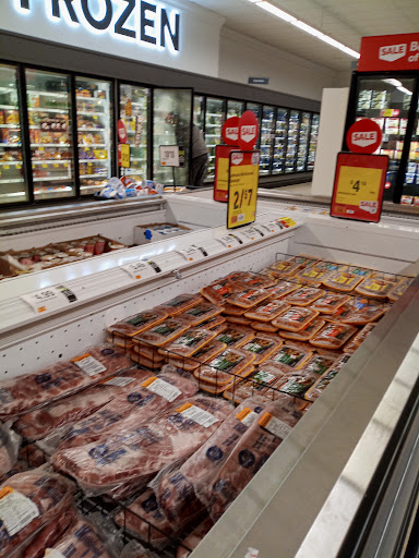 Supermarket «Super Stop & Shop - Whitman», reviews and photos, 475 Bedford St, Whitman, MA 02382, USA