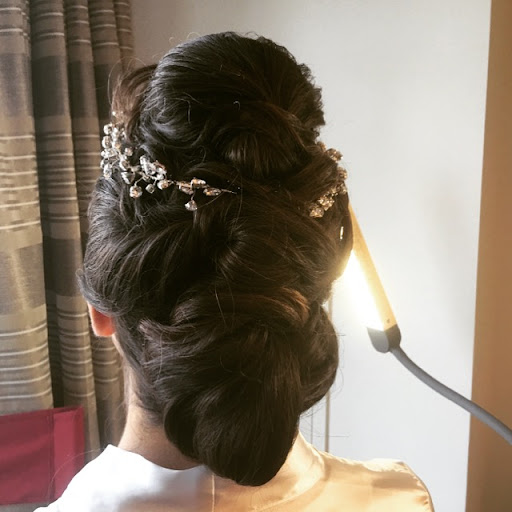 Beauty Salon «Una Donna Piu Beauty Salon And Spa», reviews and photos, 216 N Park Ave, Winter Park, FL 32789, USA