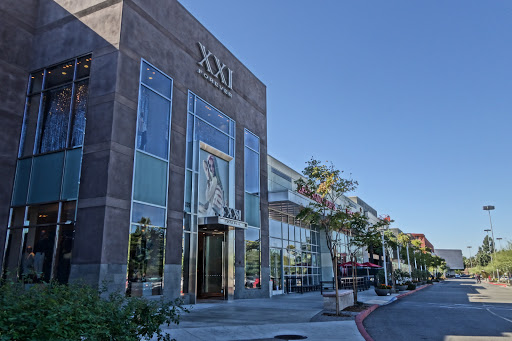 Clothing Store «F21 XXI», reviews and photos, 112 Plaza Dr, West Covina, CA 91790, USA