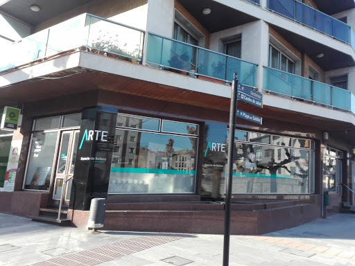 Información y opiniones sobre Peluqueria Arte de Llanes