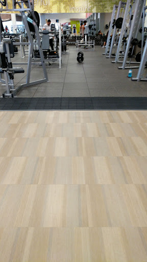 Gym «LA Fitness», reviews and photos, 8616 Cameron St, Silver Spring, MD 20910, USA
