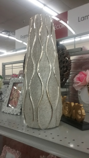 Clothing Store «Burlington Coat Factory», reviews and photos, 6055 E Main St, Columbus, OH 43213, USA