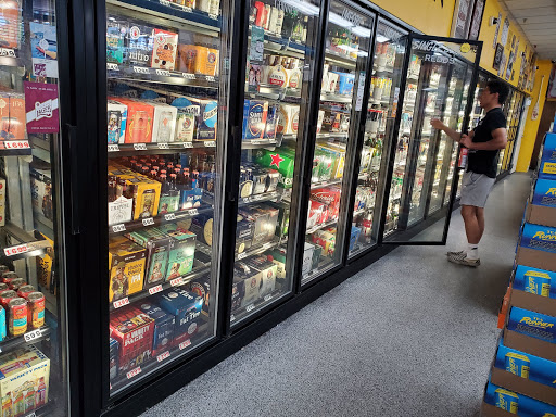 Wine Store «Zipps Liquors», reviews and photos, 2618 E Franklin Ave, Minneapolis, MN 55406, USA