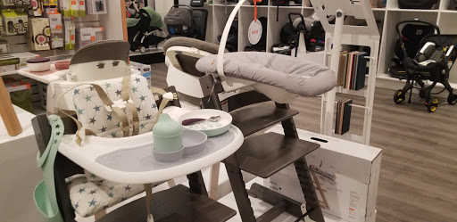 Baby Store «Galt Toys + Galt Baby - Old Orchard Center», reviews and photos, 4905 Old Orchard Rd, Skokie, IL 60077, USA