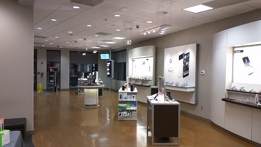 Cell Phone Store «Verizon», reviews and photos, 292 Frantz Rd #101, Stroudsburg, PA 18360, USA