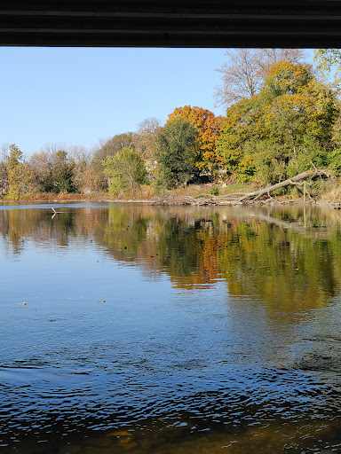 Park «Bicentennial Riverfront Park», reviews and photos, 301 E Hydraulic St, Yorkville, IL 60560, USA