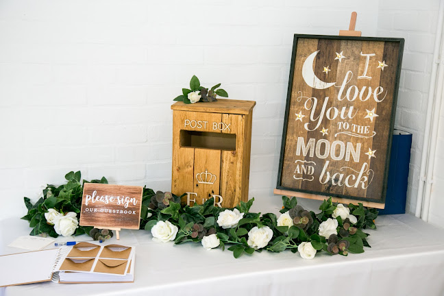 Tie The Knot Northampton - Event Planner