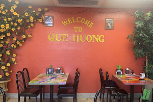 Que Huong Restaurant image