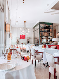 Atmosphère du Restaurant La Petite Maison Cannes - n°10