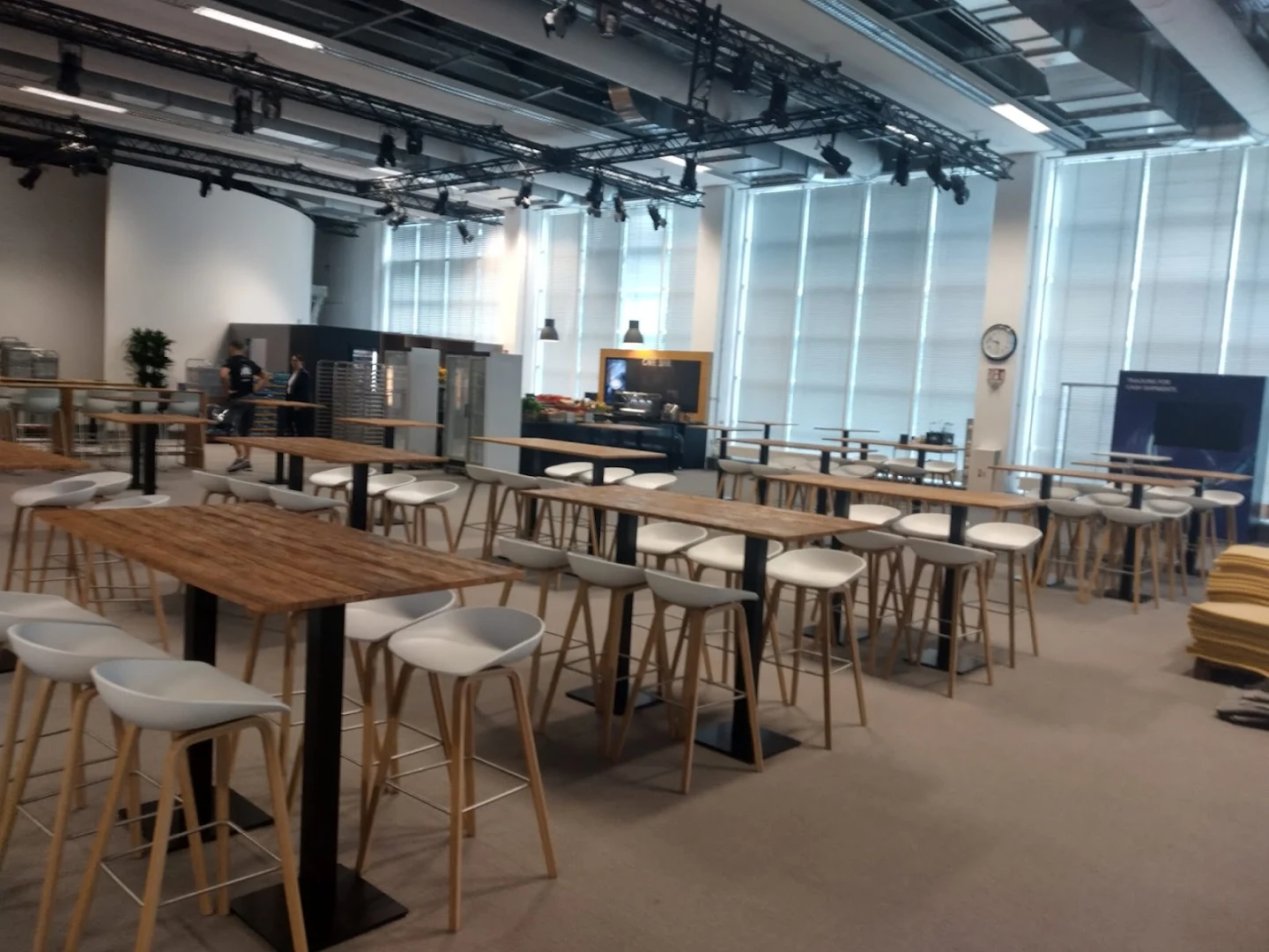 Suitestuff GmbH Mietmöbel München image 3