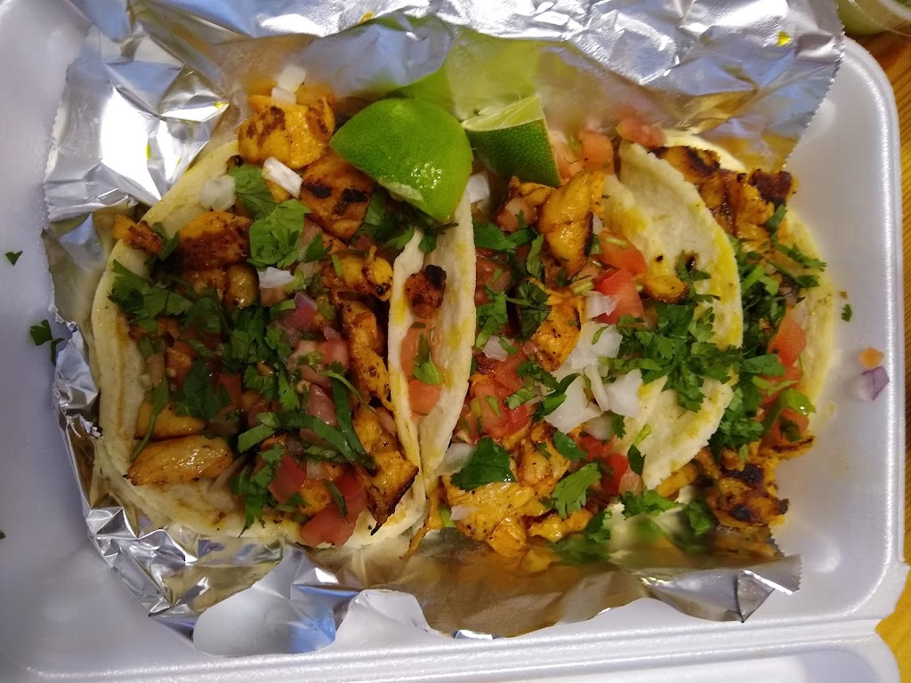 Señora Lola Taquería 22305