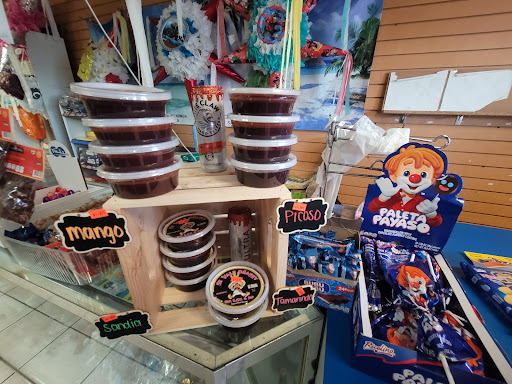 Grocery Store «Las Paloma Latin Market», reviews and photos, 1300 E Bay Dr F, Largo, FL 33771, USA