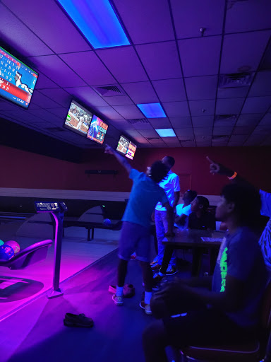Bowling Alley «AMF Leesburg Lanes», reviews and photos, 2813 W Main St, Leesburg, FL 34748, USA
