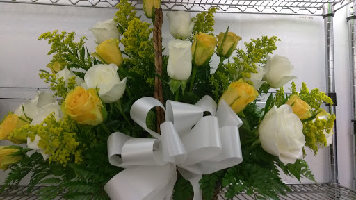 Florist «Metro Florist & Gifts», reviews and photos, 216 W 6th St, Ferris, TX 75125, USA