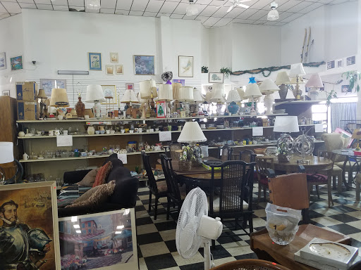 Thrift Store «Sun Rise Thrift Store», reviews and photos, 1880 S Havana St, Aurora, CO 80012, USA