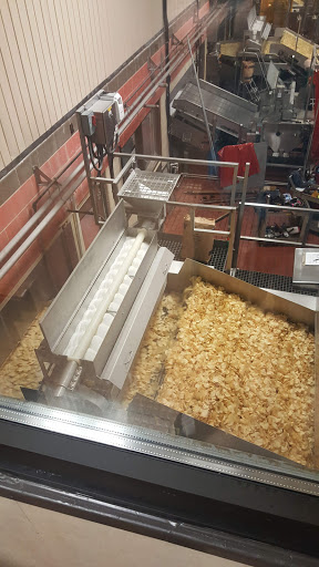 Shopping Mall «Clearview Shopping Center», reviews and photos, 1000 Carlisle St, Hanover, PA 17331, USA