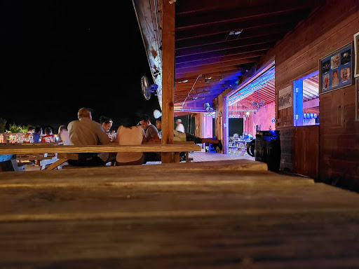 Bar «The Roundup Outdoor Music Venue», reviews and photos, 531 FM 3351, Boerne, TX 78006, USA