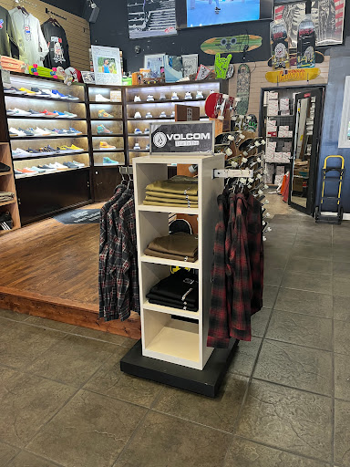 Skateboard Shop «Stix Ride Shop Monrovia (Skateboard Shop)», reviews and photos, 421 S Myrtle Ave, Monrovia, CA 91016, USA