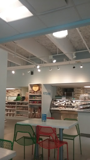 Grocery Store «Elm City Market», reviews and photos, 777 Chapel St, New Haven, CT 06510, USA