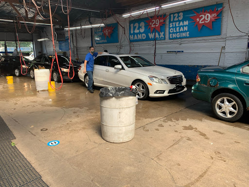 Car Wash «123 Hand Car Wash», reviews and photos, 3635 N Kedzie Ave, Chicago, IL 60618, USA