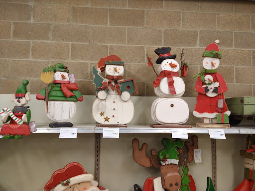 Reeves Floral Products Inc, 10288 GA-92, Woodstock, GA 30188, USA, 