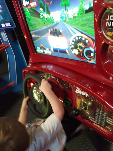 Shopping Mall «River Valley Mall», reviews and photos, 1635 River Valley Cir S, Lancaster, OH 43130, USA