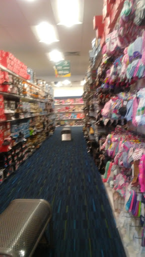 Shoe Store «Shoe Show», reviews and photos, 835 Oak St SW, Atlanta, GA 30310, USA