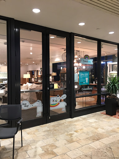 Furniture Store «Crate and Barrel», reviews and photos, 358 San Lorenzo Ave, Coral Gables, FL 33146, USA