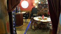Atmosphère du L'Offset : Restaurant à Avignon rue des teinturiers - n°5