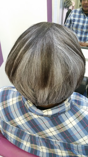 Avaliações doShe cabeleireiros em Loures - Cabeleireiro