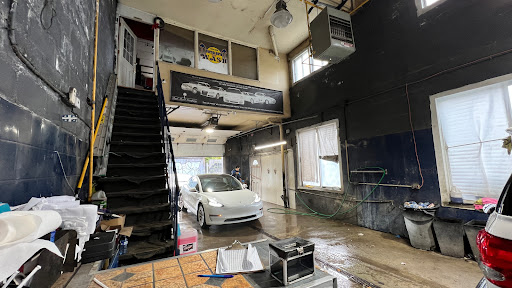 Auto Spa The Wash, 2534 Rue Saint-Patrick, Montréal, QC H3K 1B7, Canada, 